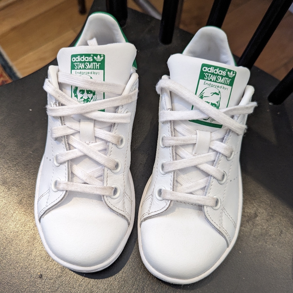 Kids 12 Stan Smith Adidas sneakers